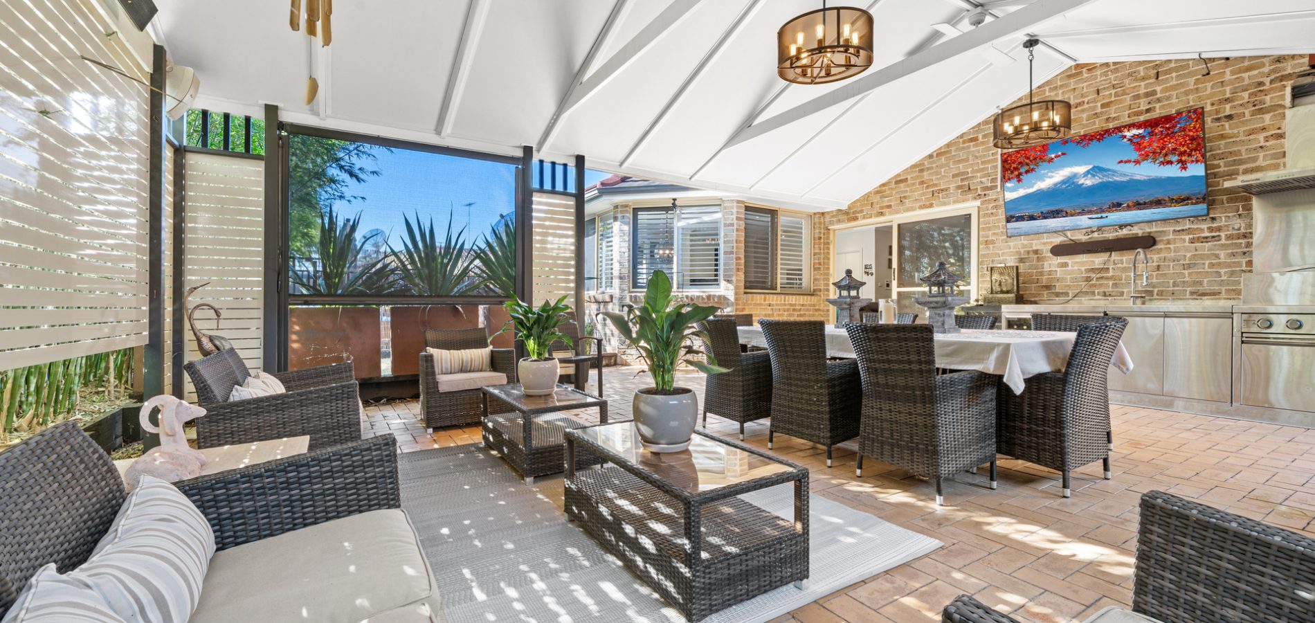 Sold - 8 Dunbar Place - New Property in Kellyville - Real Estate by Corie Sciberras