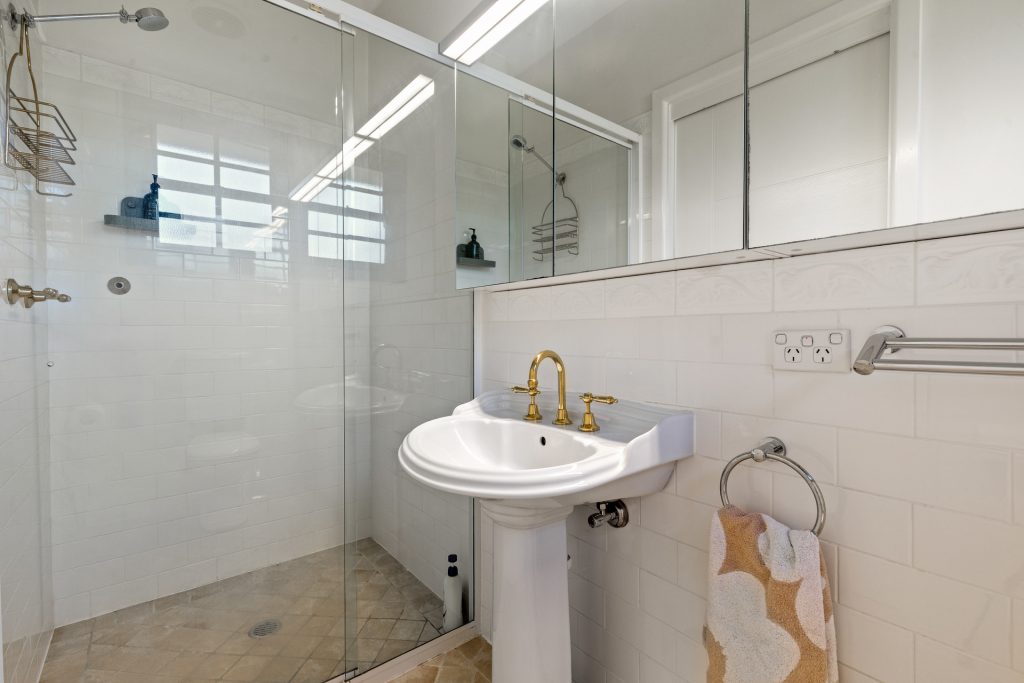 Sold - 35 Boyd Avenue - New Property in West Pennant Hills - Real Estate by Mark Vinogradov