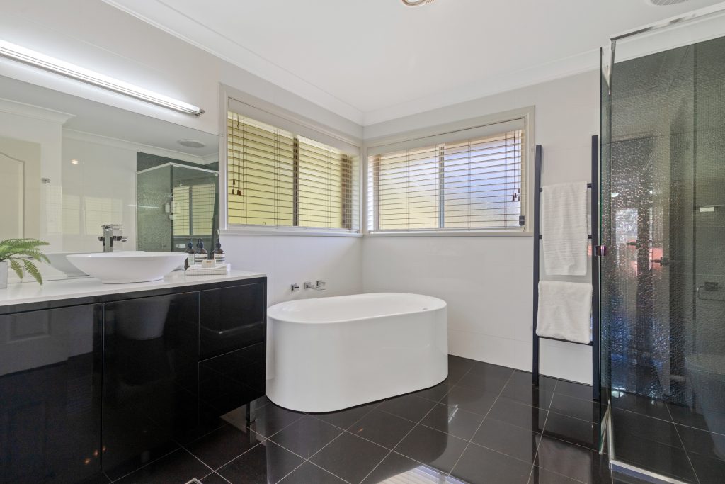 Sold - 3 Rodney Place - New Property in West Pennant Hills - Real Estate by Mark Vinogradov