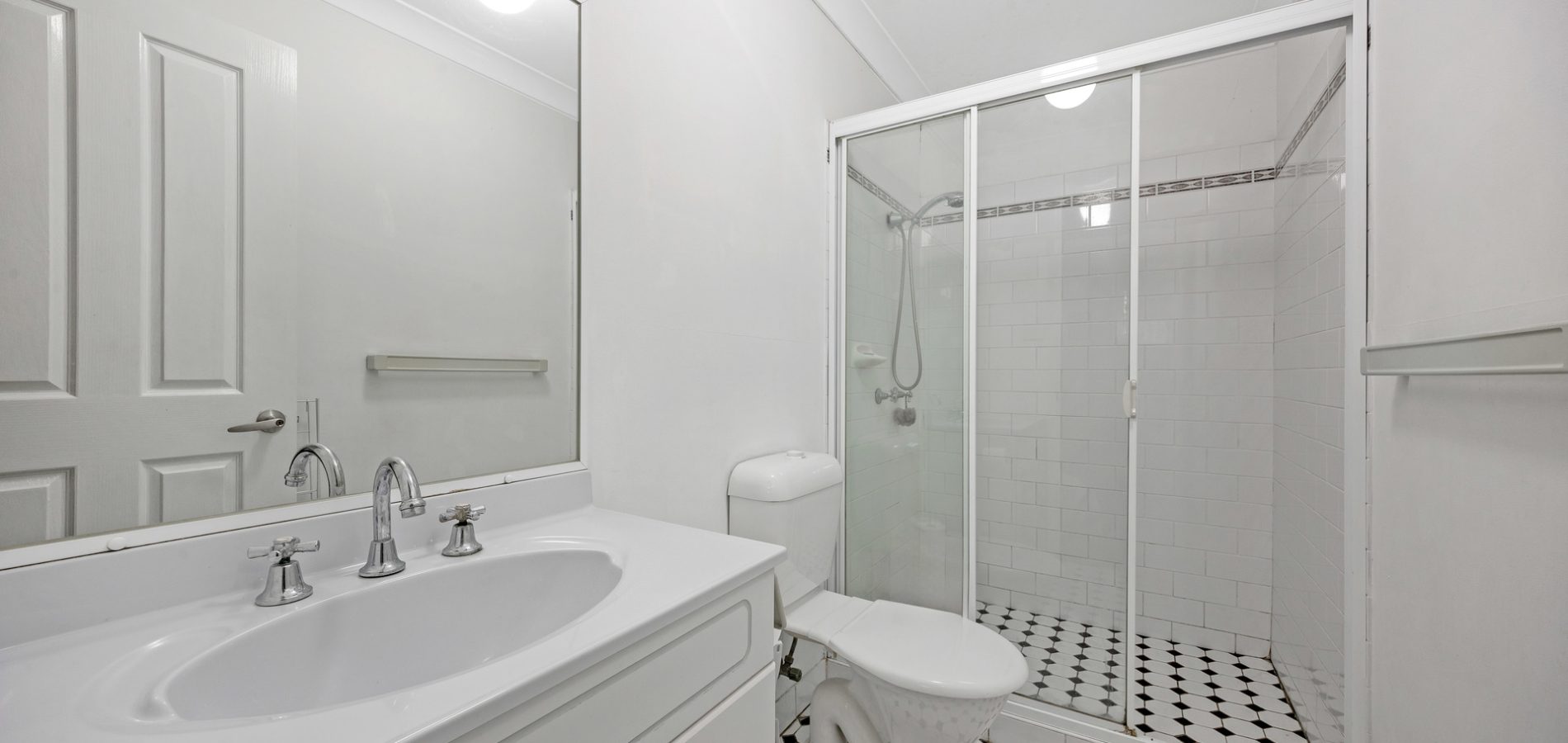 Sold - 3/1 Dutton Place - New Property in Glenmore Park - Real Estate by Deepak Gaur