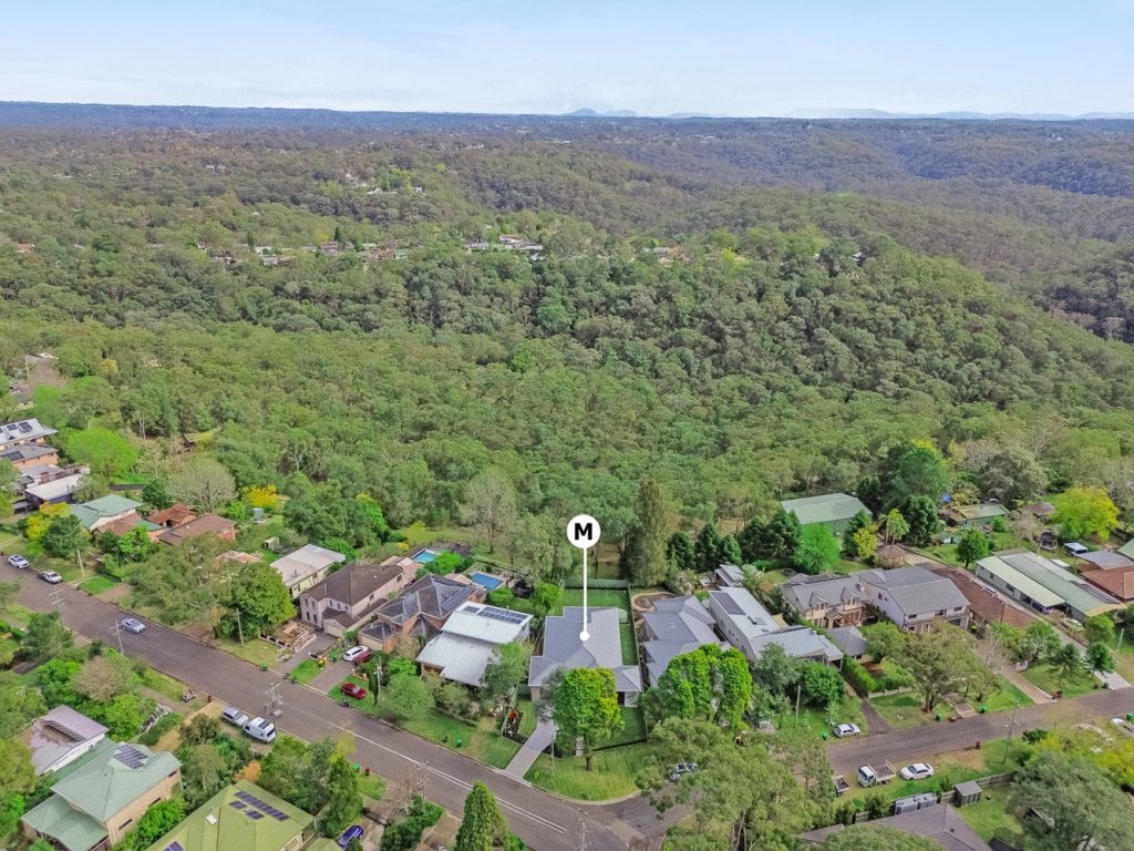 Sold - 58 Rickard Road - New Property in Warrimoo - Real Estate by Ben Hocson