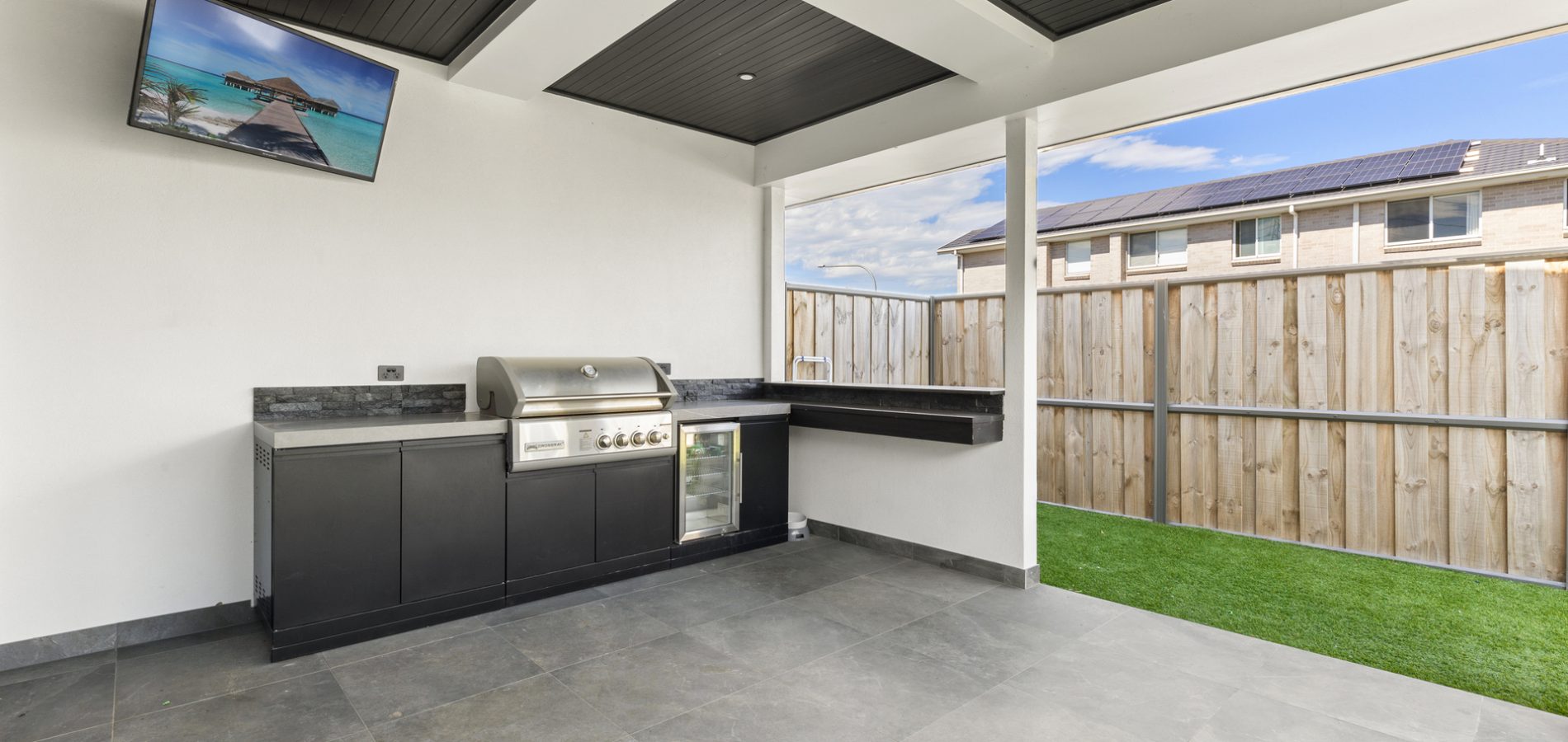 Sold - 5 Empire Drive (gables) - New Property in Box Hill - Real Estate by Brett Humby