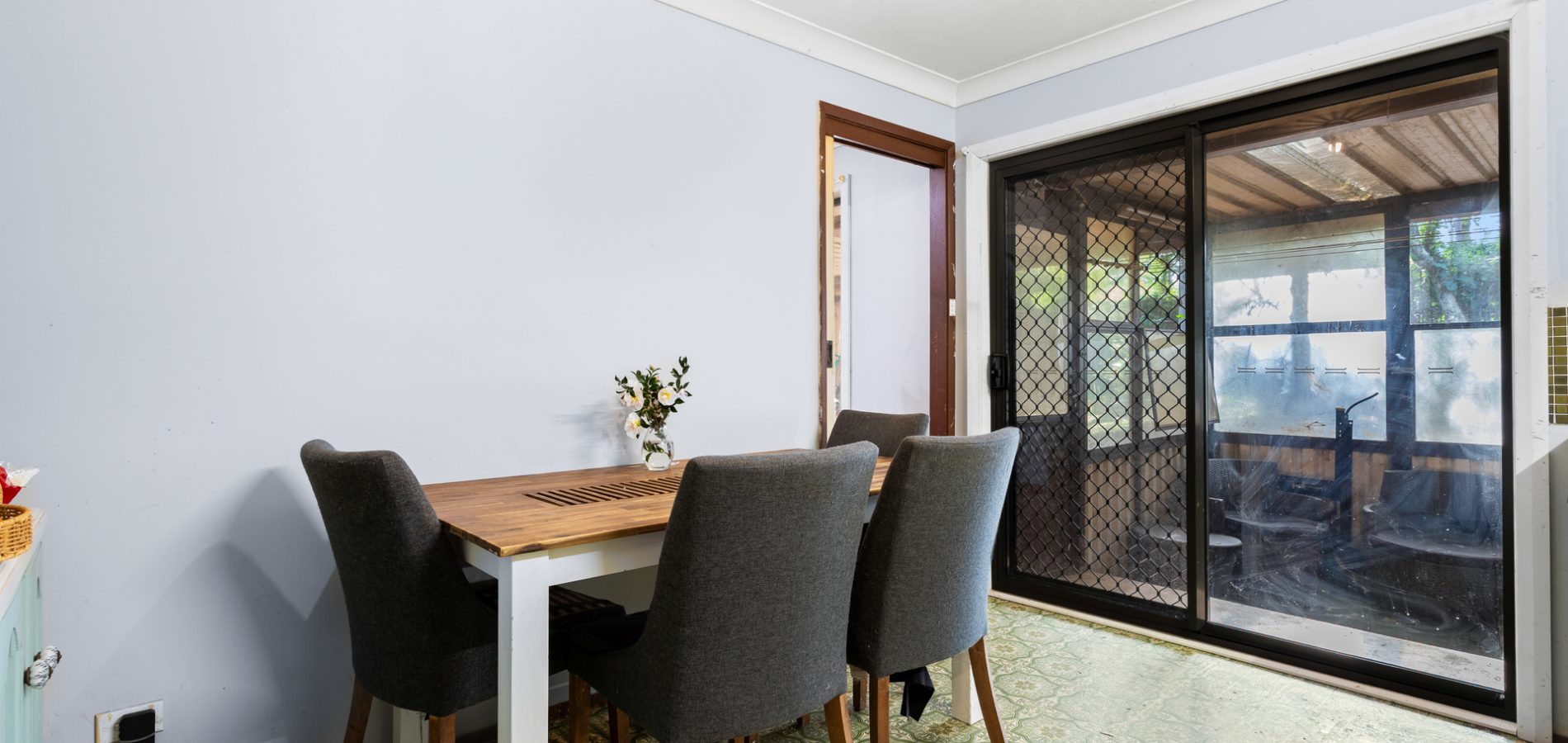 Sold - 33 Hutchins Crescent - New Property in Kings Langley - Real Estate by Kim McChlery