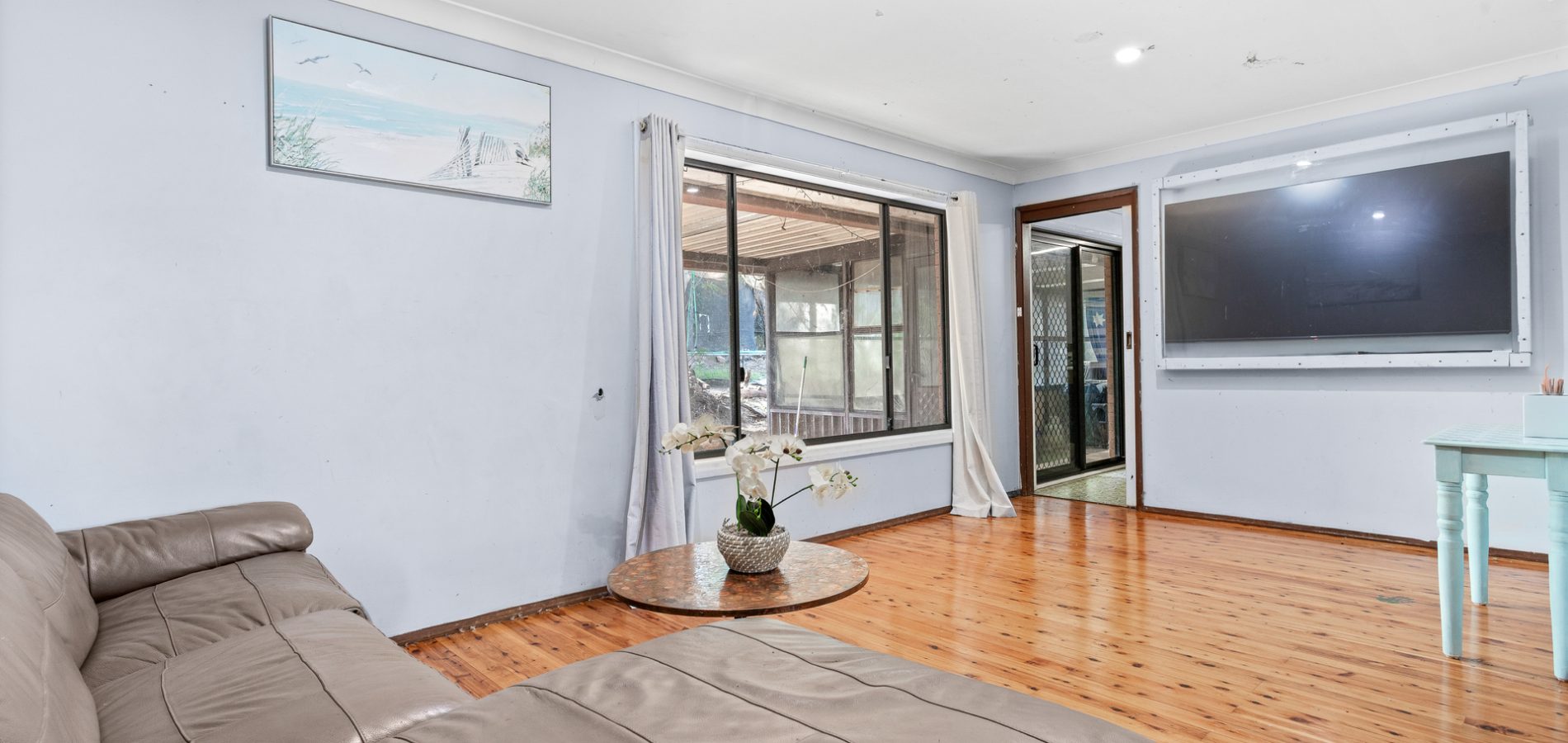 Sold - 33 Hutchins Crescent - New Property in Kings Langley - Real Estate by Kim McChlery