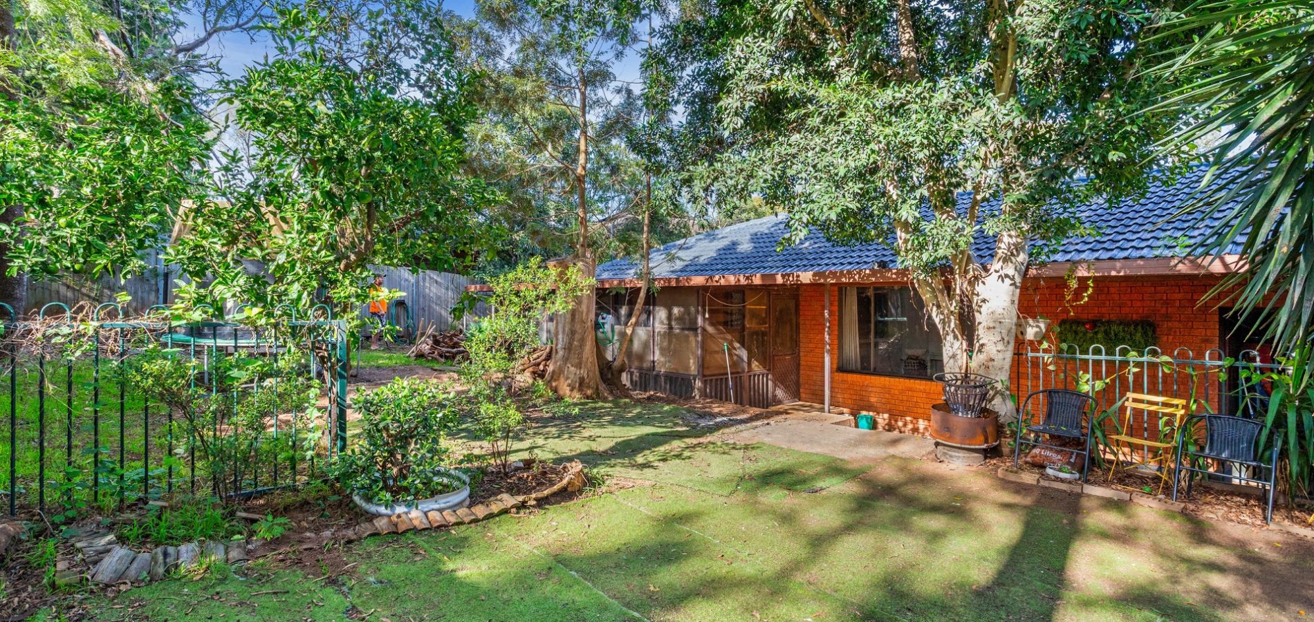 Sold - 33 Hutchins Crescent - New Property in Kings Langley - Real Estate by Kim McChlery