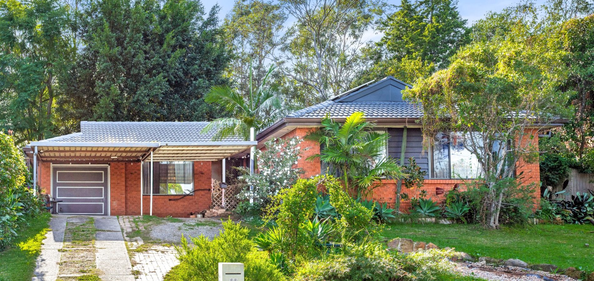 Sold - 33 Hutchins Crescent - New Property in Kings Langley - Real Estate by Kim McChlery