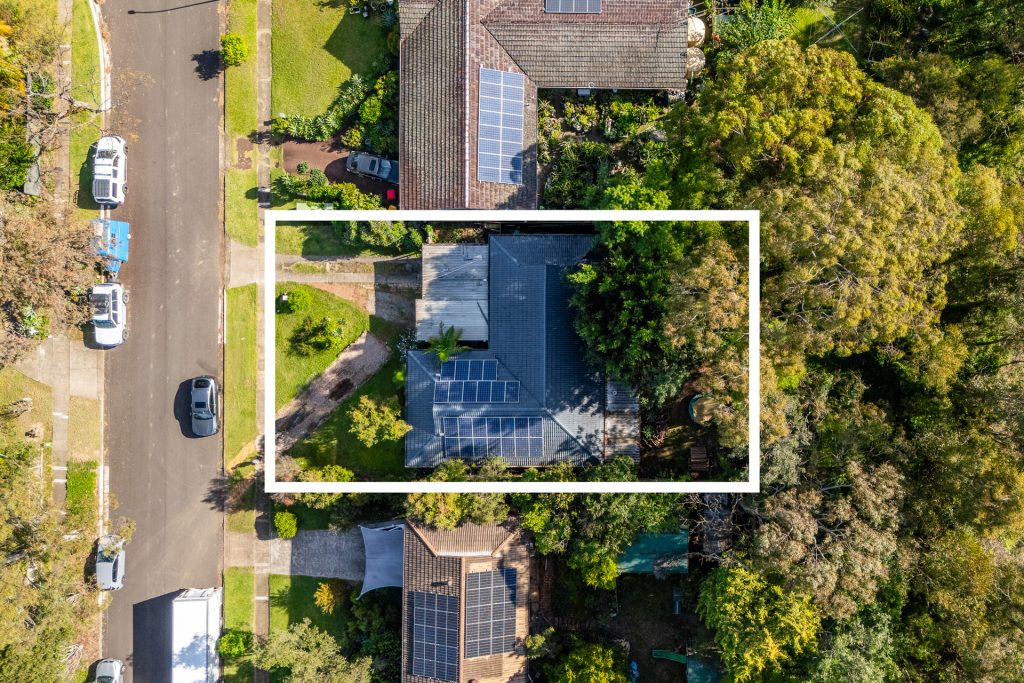 Sold - 33 Hutchins Crescent - New Property in Kings Langley - Real Estate by Kim McChlery