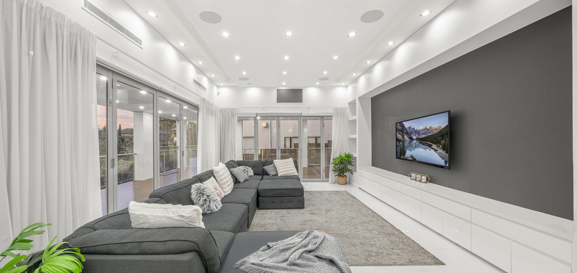 Sold - 101 Chepstow Drive - New Property in Castle Hill - Real Estate by Daniel Sarzano