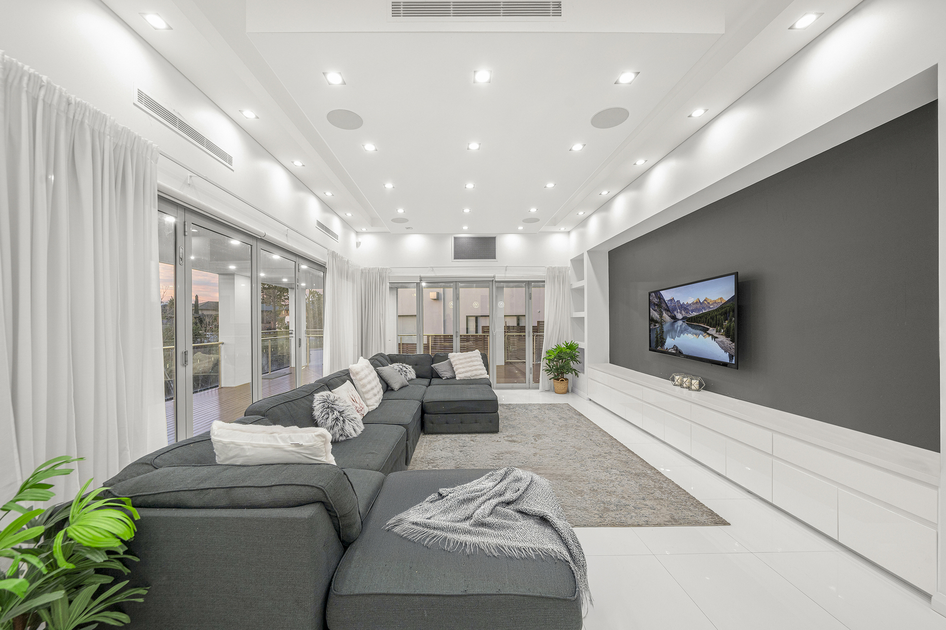 Sold - 101 Chepstow Drive - New Property in Castle Hill - Real Estate by Daniel Sarzano