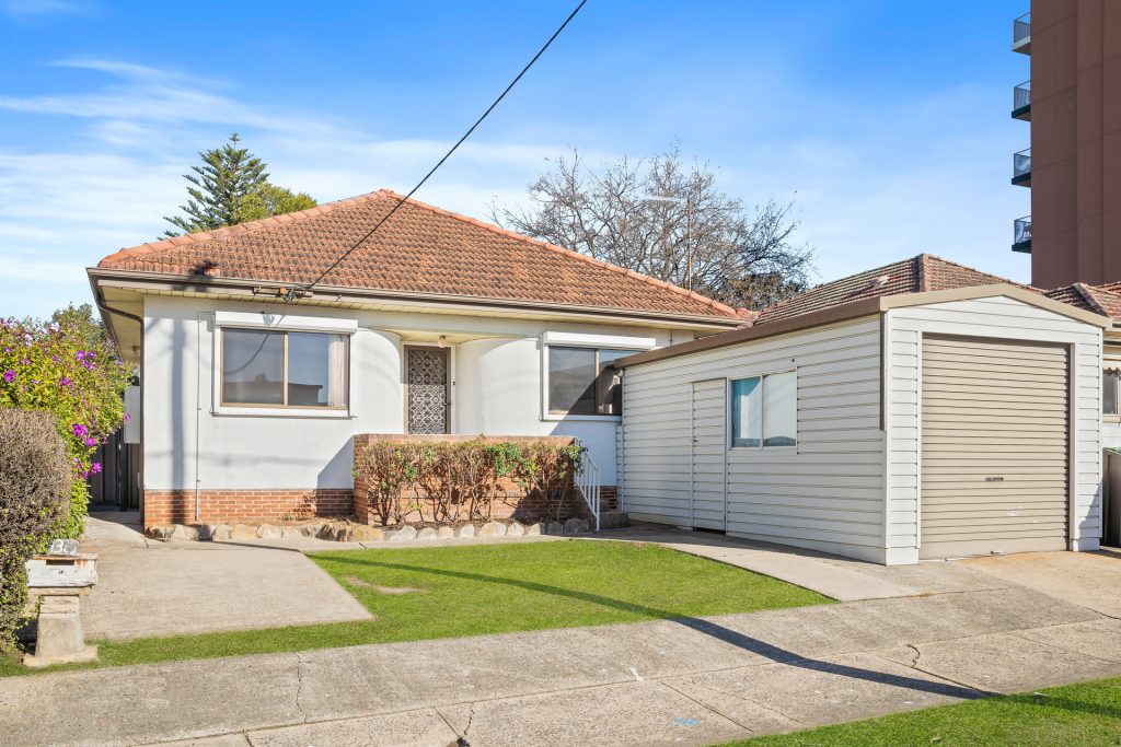 Sold - 135 Great Western Highway - New Property in Mays Hill - Real Estate by Joel Hollings