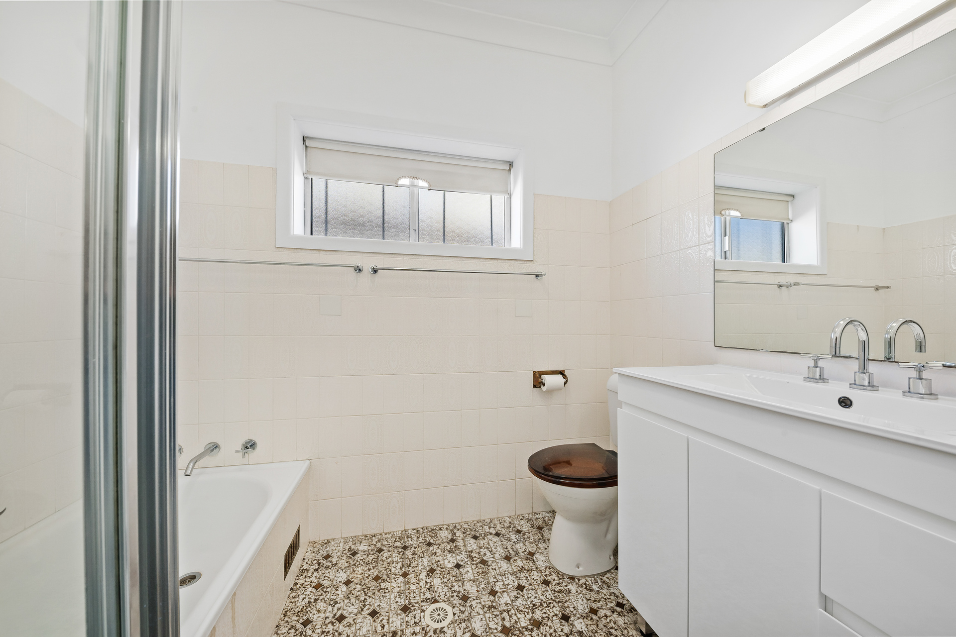 Sold - 135 Great Western Highway - New Property in Mays Hill - Real Estate by Joel Hollings