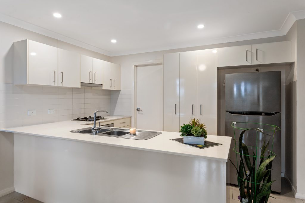Sold - 18 Hollows Parade - New Property in Ropes Crossing - Real Estate by Peter Sutherland