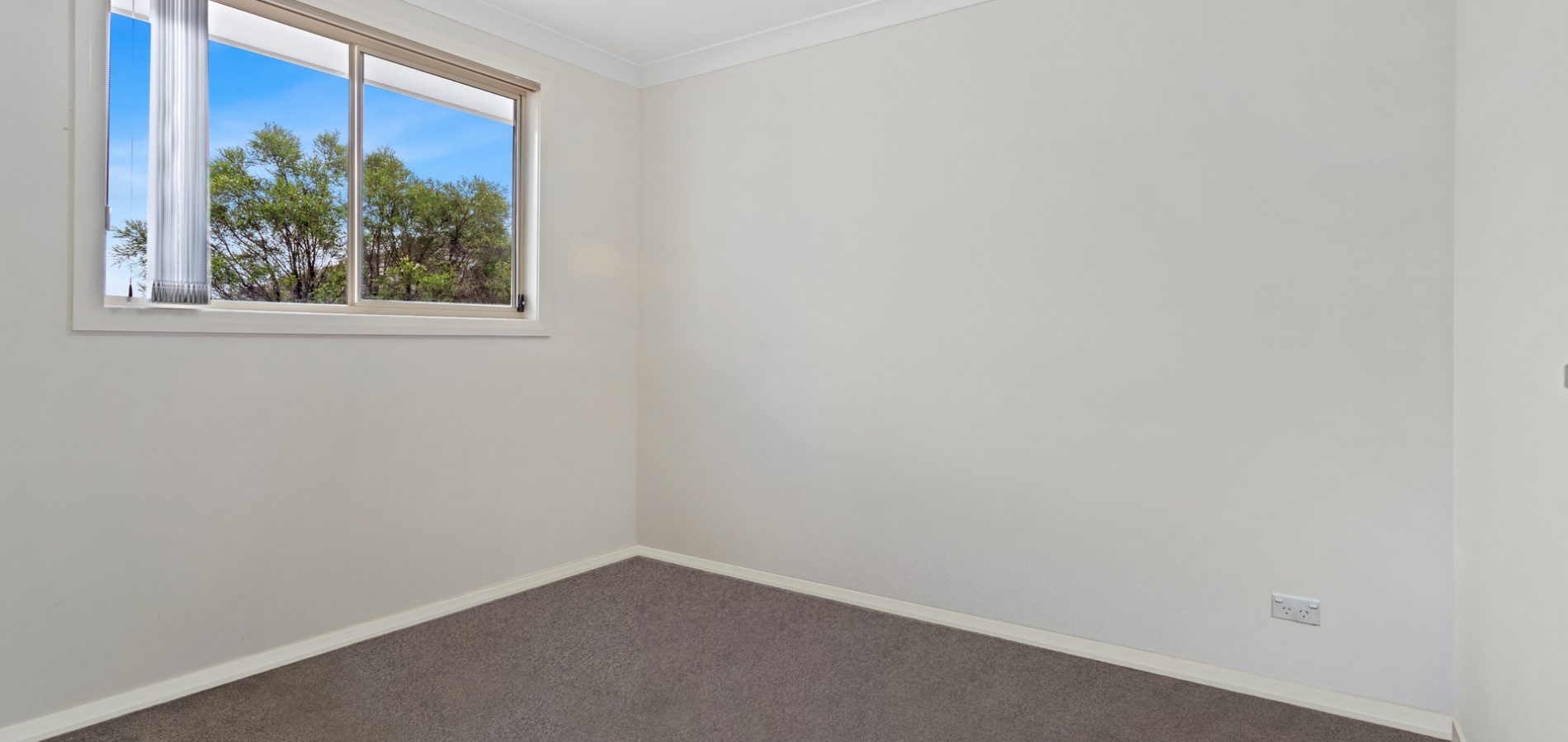 Sold - 18 Hollows Parade - New Property in Ropes Crossing - Real Estate by Peter Sutherland