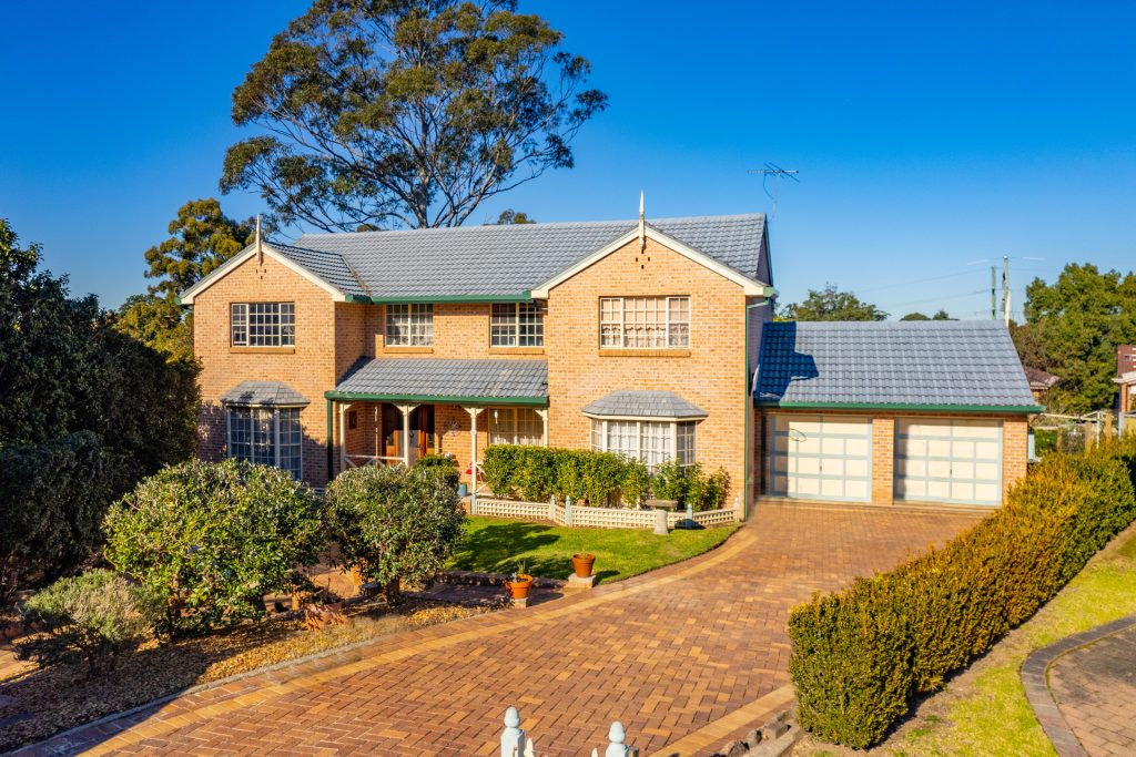 Sold - 11 Illyarie Place - New Property in Castle Hill - Real Estate by David Choy