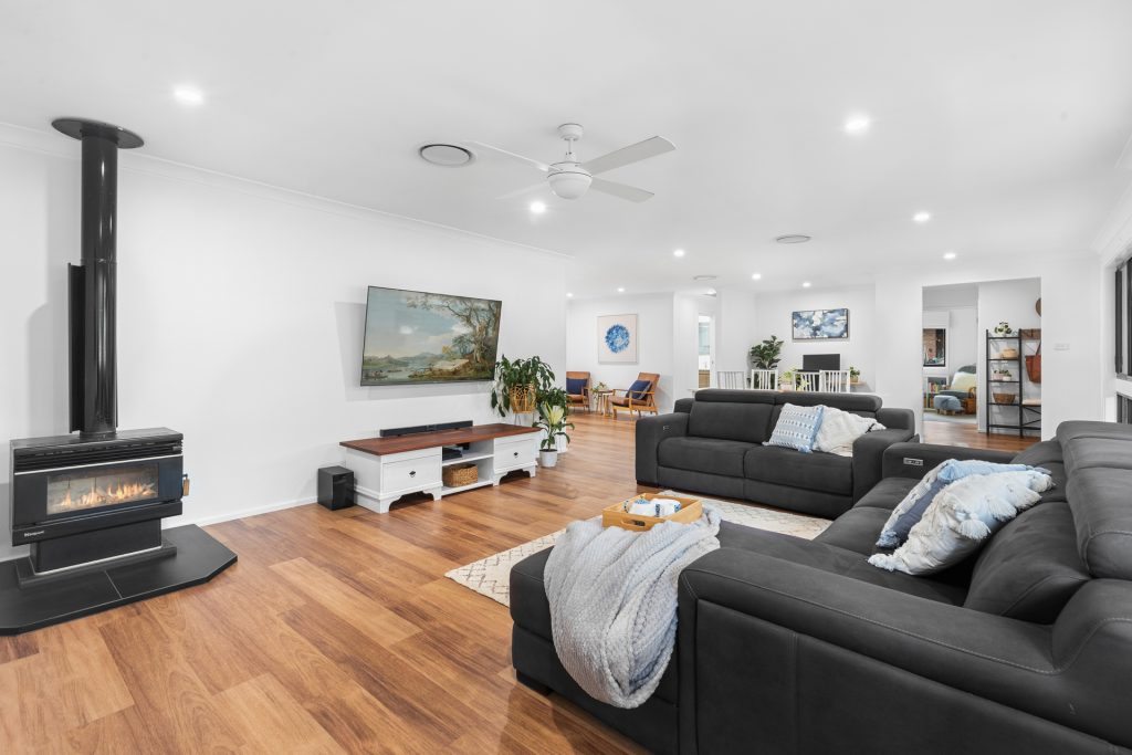 Sold - 103 James Cook Drive - New Property in Kings Langley - Real Estate by Kim McChlery