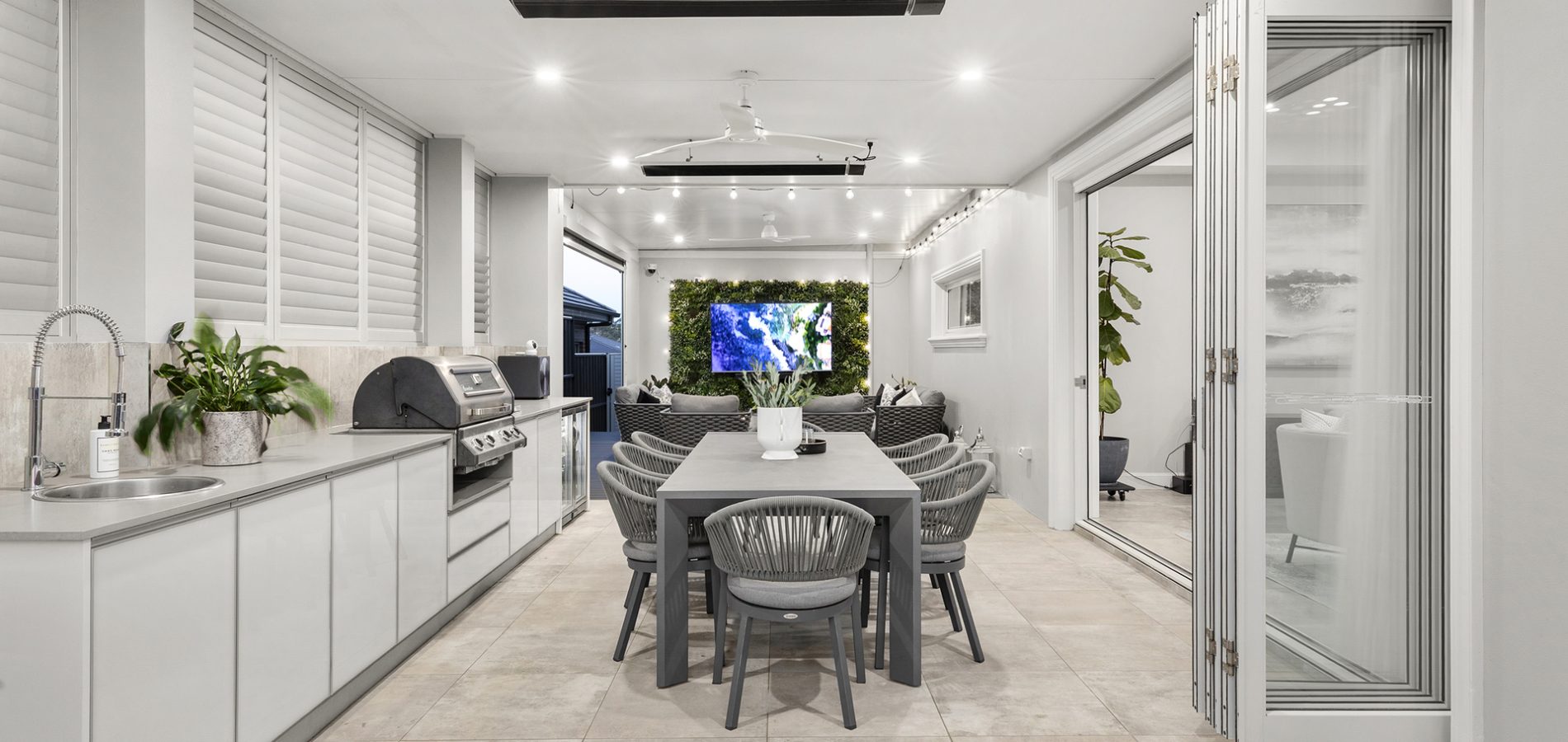 Sold - 25 Bruhn Circuit - New Property in Kellyville - Real Estate by Louis Stapleton