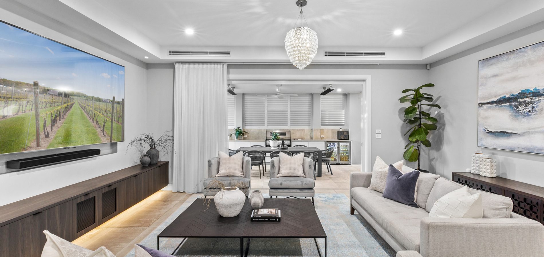 Sold - 25 Bruhn Circuit - New Property in Kellyville - Real Estate by Louis Stapleton