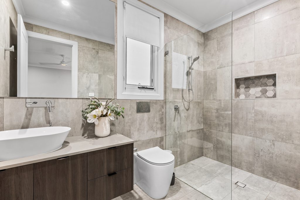 Sold - 25 Bruhn Circuit - New Property in Kellyville - Real Estate by Louis Stapleton