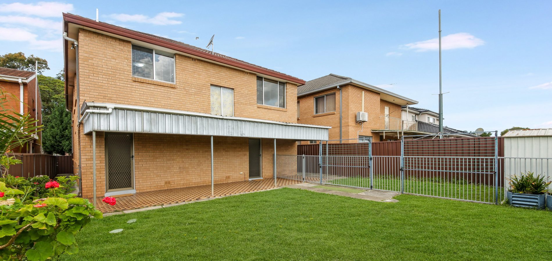 Sold - 71 Pitt Street - New Property in Parramatta - Real Estate by Team Aaron X Rowan