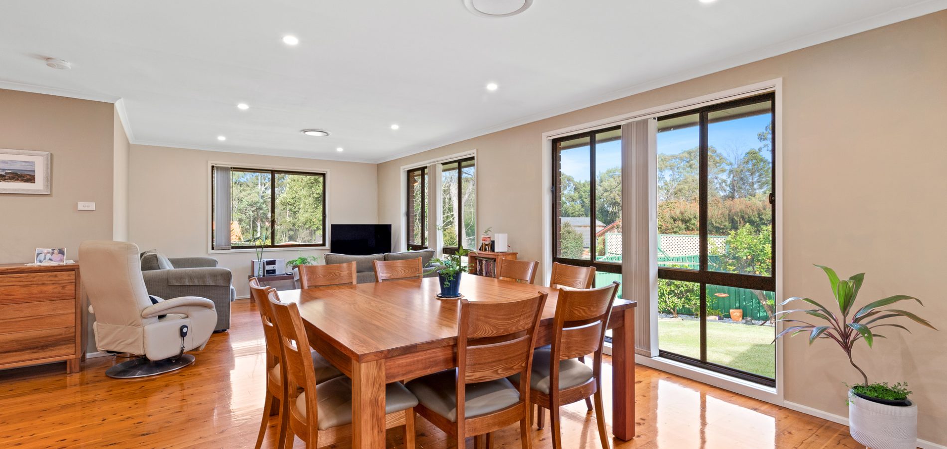 Sold - 19 Sparman Crescent - New Property in Kings Langley - Real Estate by Kim McChlery