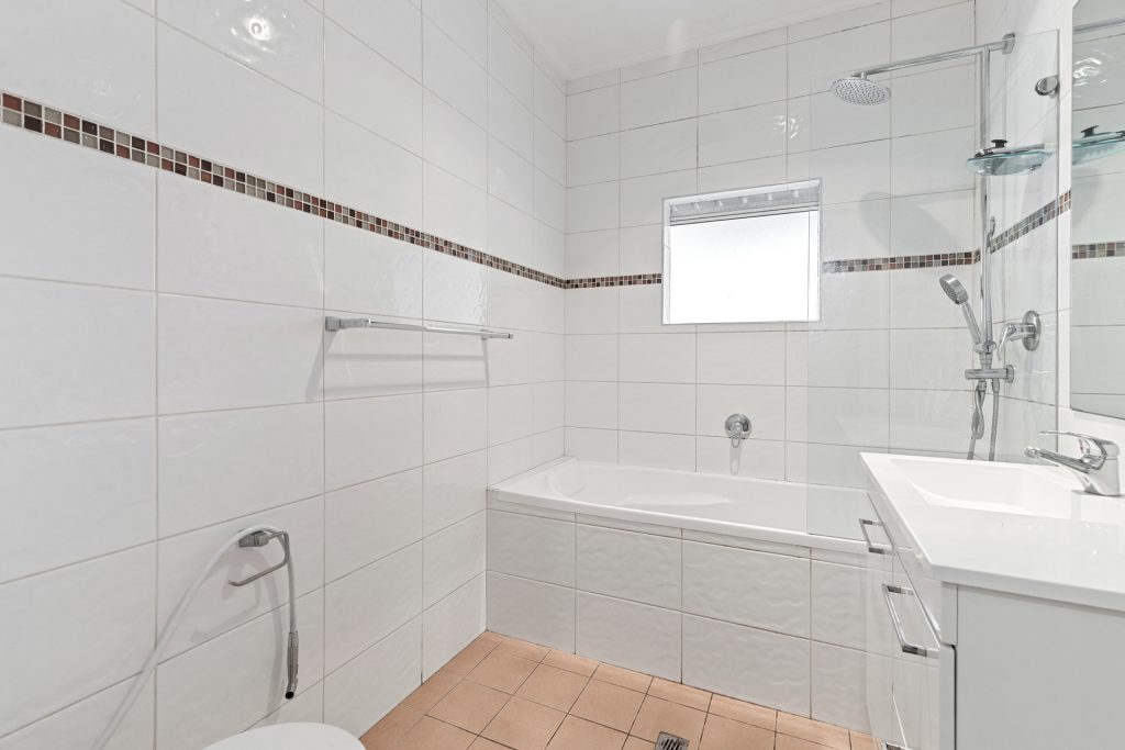 Sold - 76 & 76A Seven Hills Road - New Property in Baulkham Hills - Real Estate by Peter Sutherland