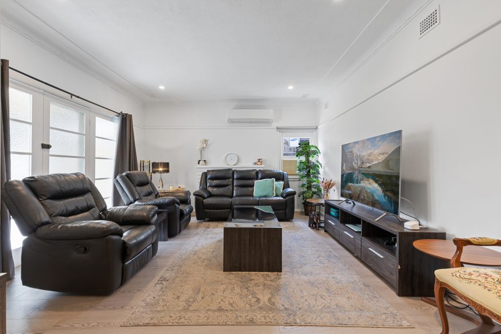 Sold - 76 & 76A Seven Hills Road - New Property in Baulkham Hills - Real Estate by Peter Sutherland