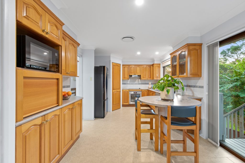 Sold - 6 Creda Place - New Property in Baulkham Hills - Real Estate by Peter Pokorny