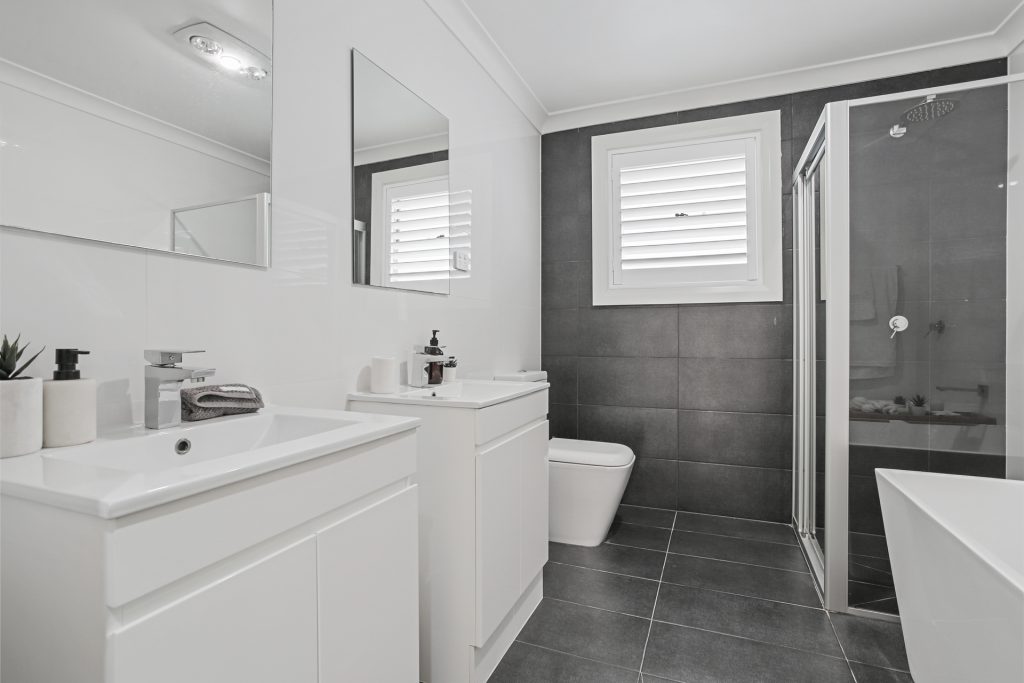 Sold - 14 Dhinburri Way - New Property in Pemulwuy - Real Estate by Anita Mirosevic