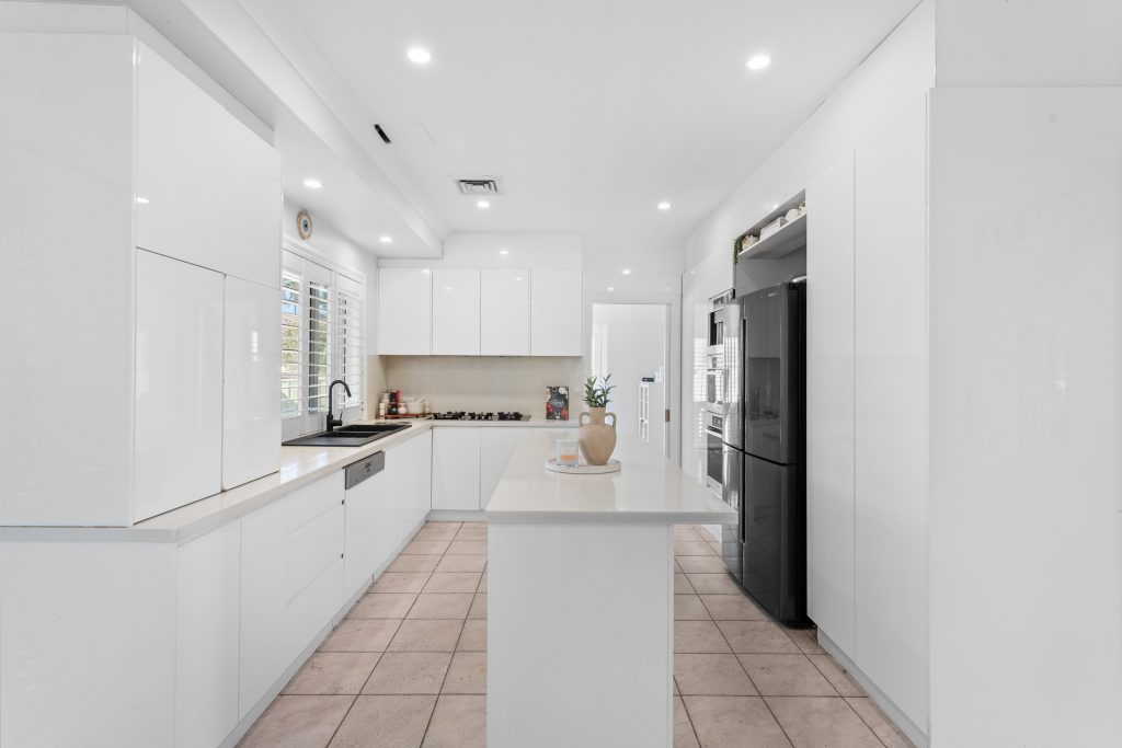 Sold - 30 Hampton Crescent - New Property in Prospect - Real Estate by Monique Layoun