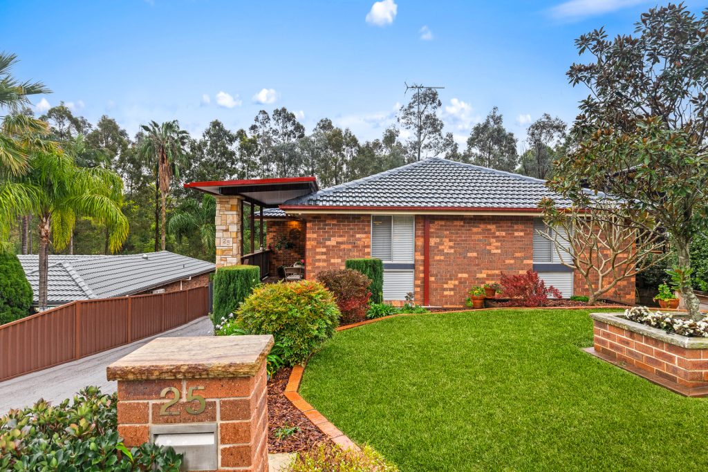 Sold - 25 Wellesley Crescent - New Property in Kings Park - Real Estate by Cindy Luu