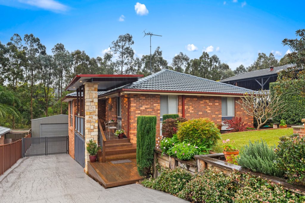 Sold - 25 Wellesley Crescent - New Property in Kings Park - Real Estate by Cindy Luu