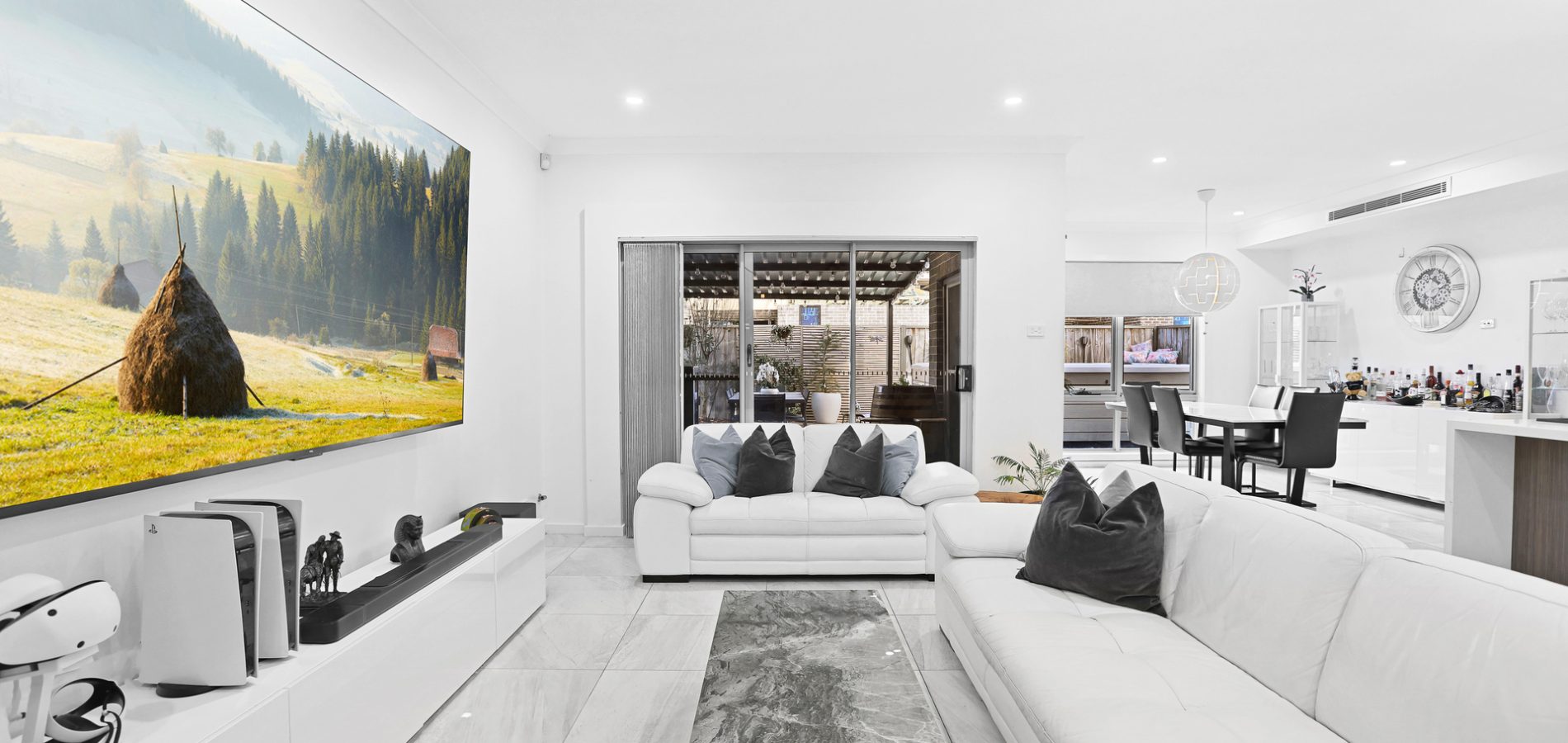Sold - 14 Letoken Way - New Property in Box Hill - Real Estate by Julie Grigg