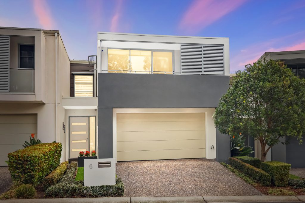Sold - 6 Lakeside Crescent - New Property in Norwest - Real Estate by Maree McCrorie