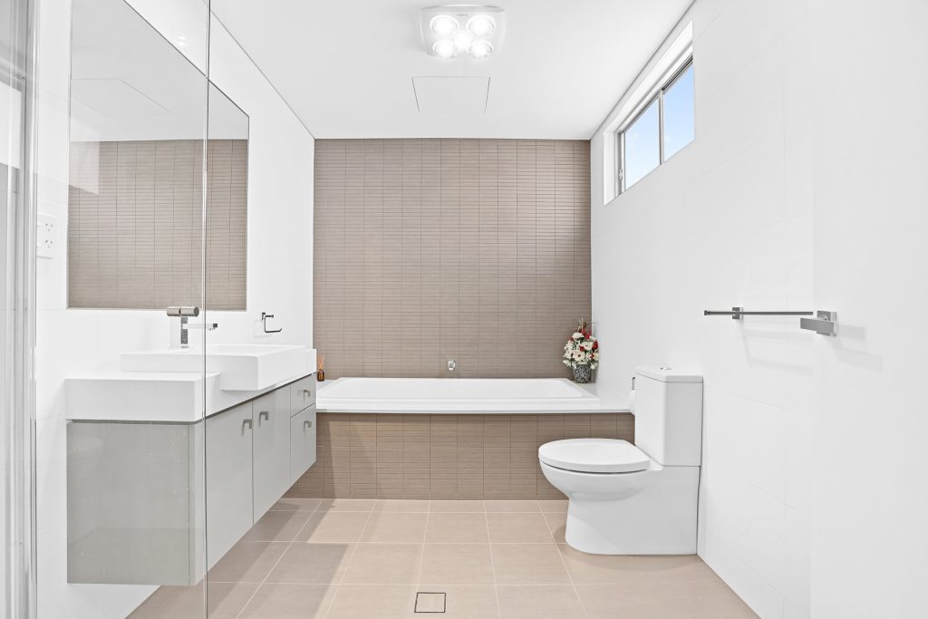 Sold - 6 Lakeside Crescent - New Property in Norwest - Real Estate by Maree McCrorie