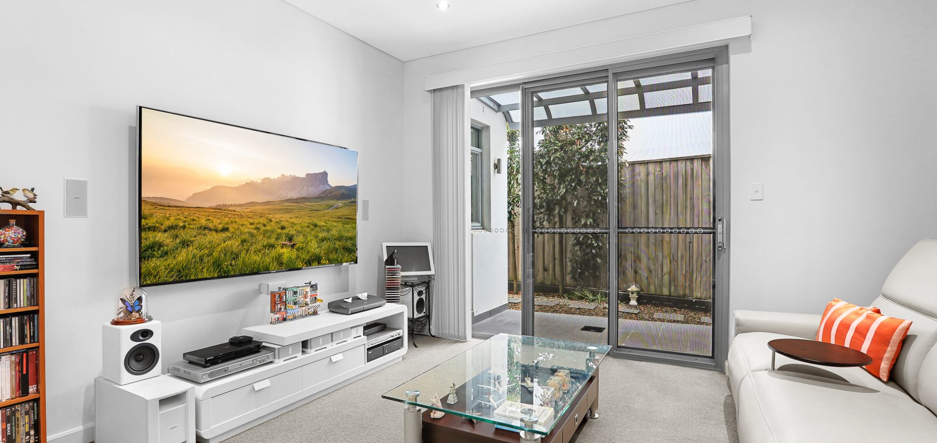 Sold - 6 Lakeside Crescent - New Property in Norwest - Real Estate by Maree McCrorie