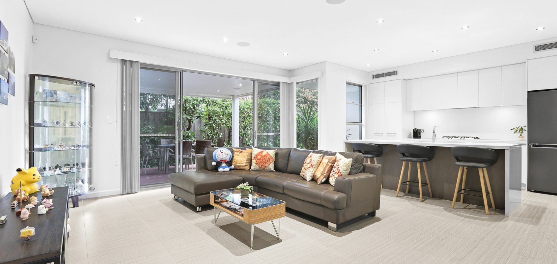 Sold - 6 Lakeside Crescent - New Property in Norwest - Real Estate by Maree McCrorie