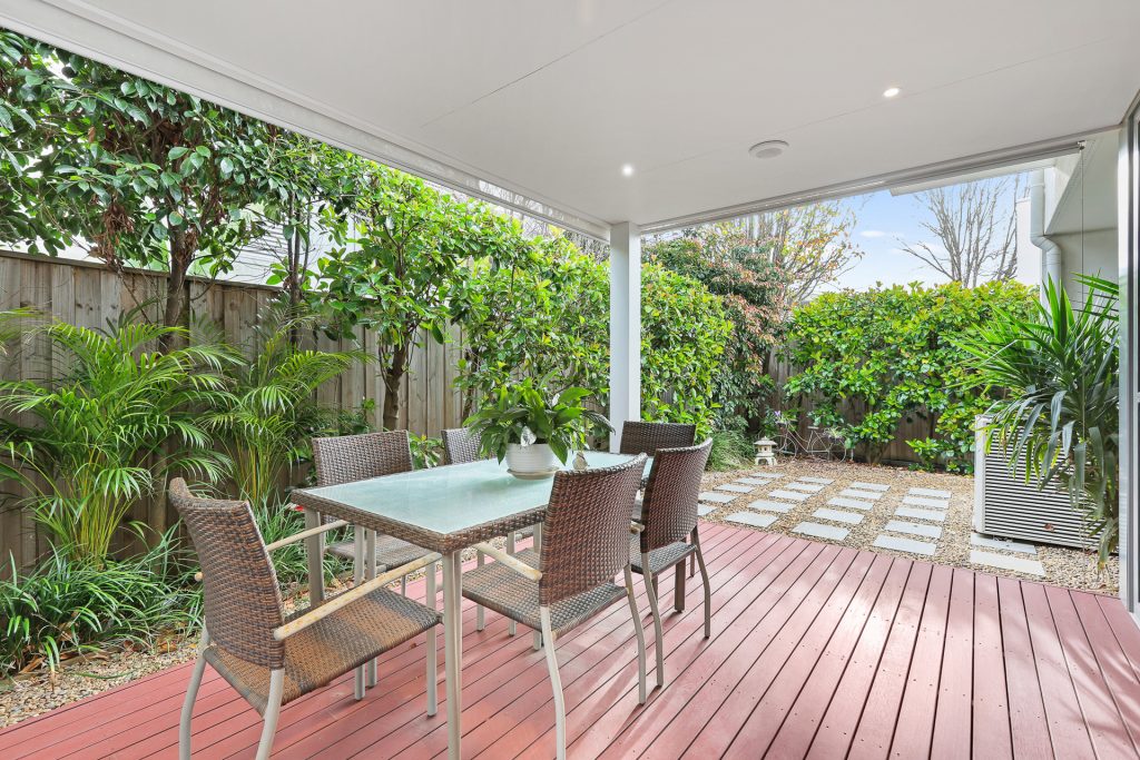 Sold - 6 Lakeside Crescent - New Property in Norwest - Real Estate by Maree McCrorie