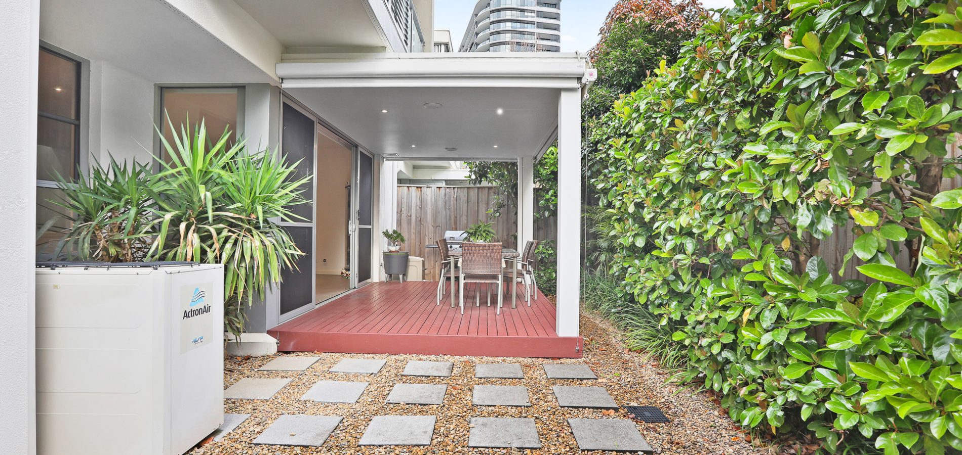 Sold - 6 Lakeside Crescent - New Property in Norwest - Real Estate by Maree McCrorie