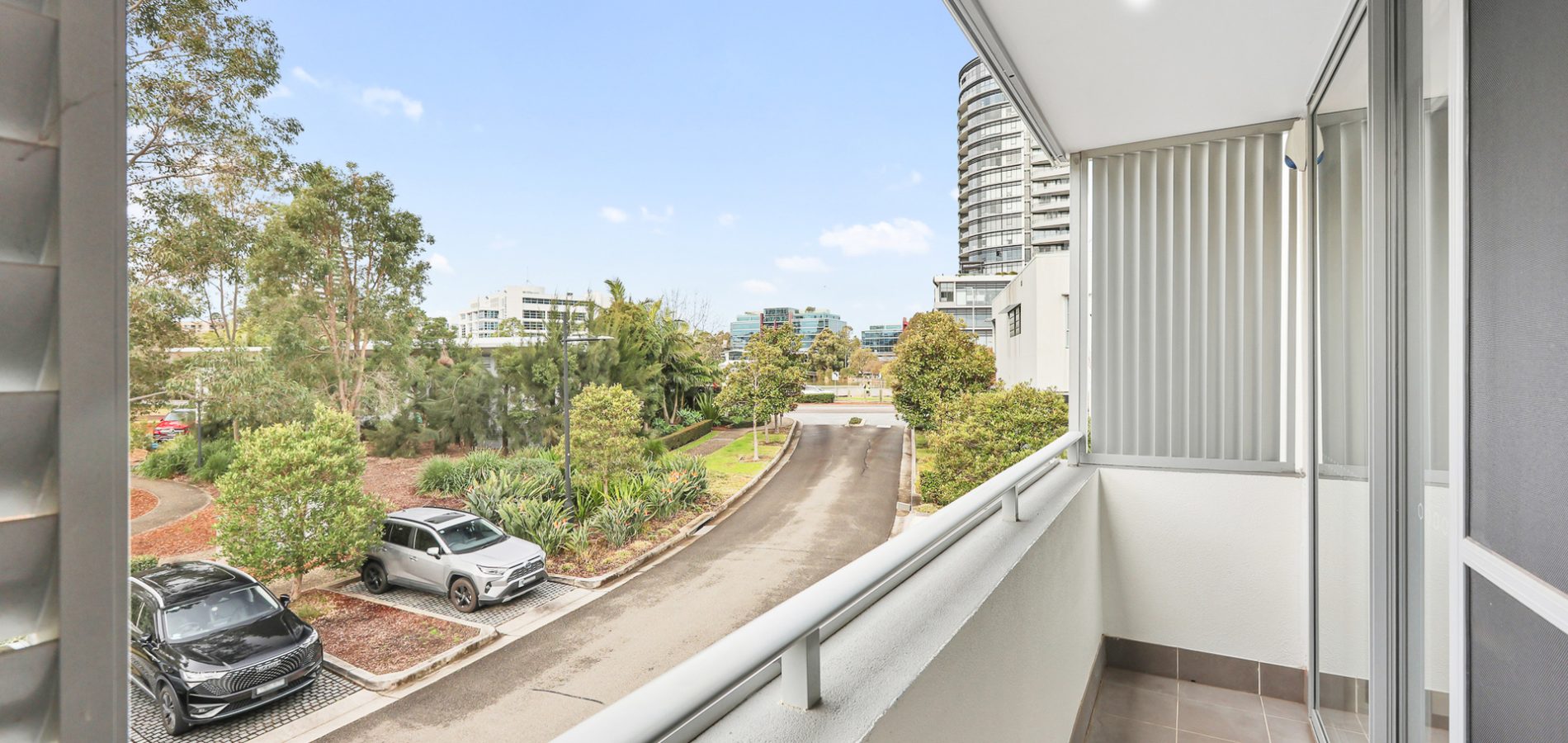 Sold - 6 Lakeside Crescent - New Property in Norwest - Real Estate by Maree McCrorie