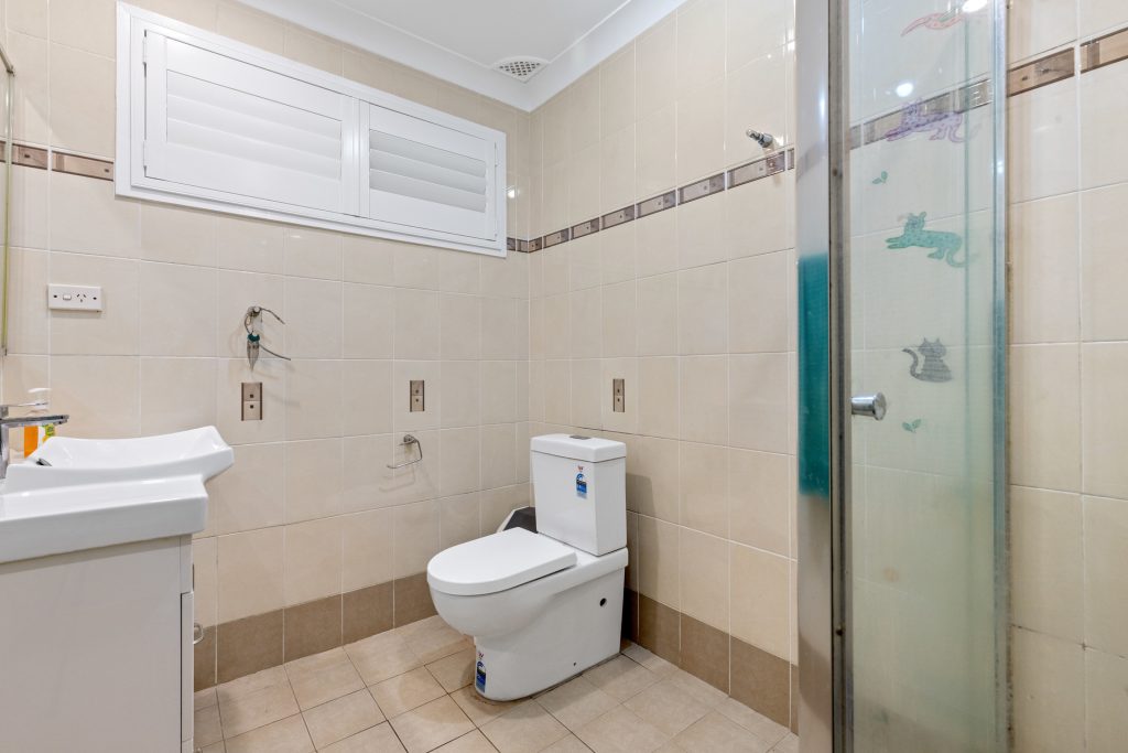 Sold - 10 Valencia Crescent - New Property in Toongabbie - Real Estate by Andrew Tour