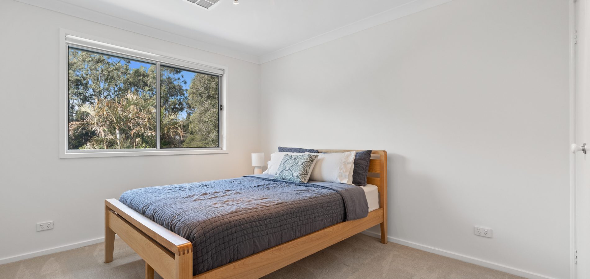 Sold - 53 Plymouth Crescent - New Property in Kings Langley - Real Estate by Kim McChlery