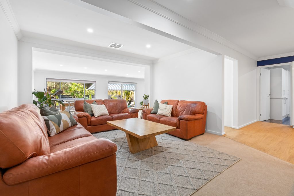 Sold - 53 Plymouth Crescent - New Property in Kings Langley - Real Estate by Kim McChlery