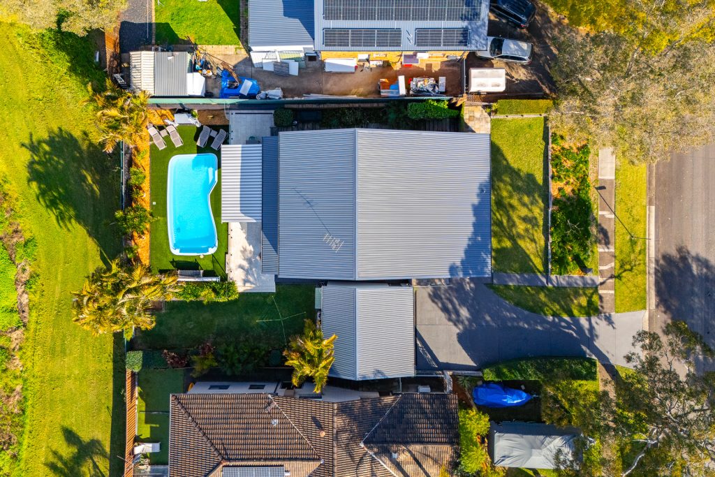 Sold - 53 Plymouth Crescent - New Property in Kings Langley - Real Estate by Kim McChlery