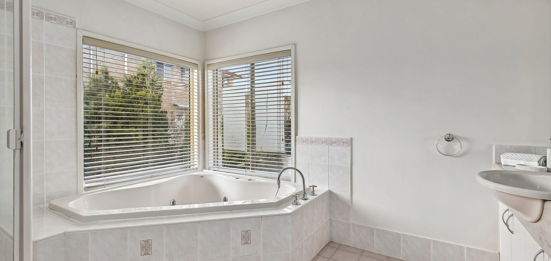 Sold - 7 Brookfield Way - New Property in Castle Hill - Real Estate by David Choy