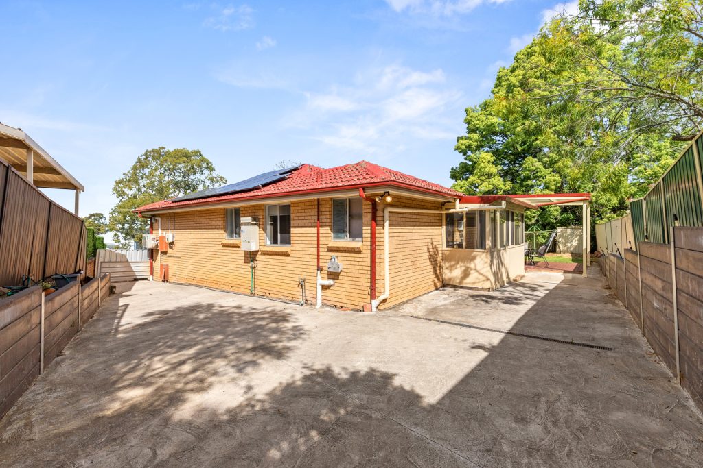 Sold - 5 Namoi Place - New Property in Toongabbie - Real Estate by Amit Nayak