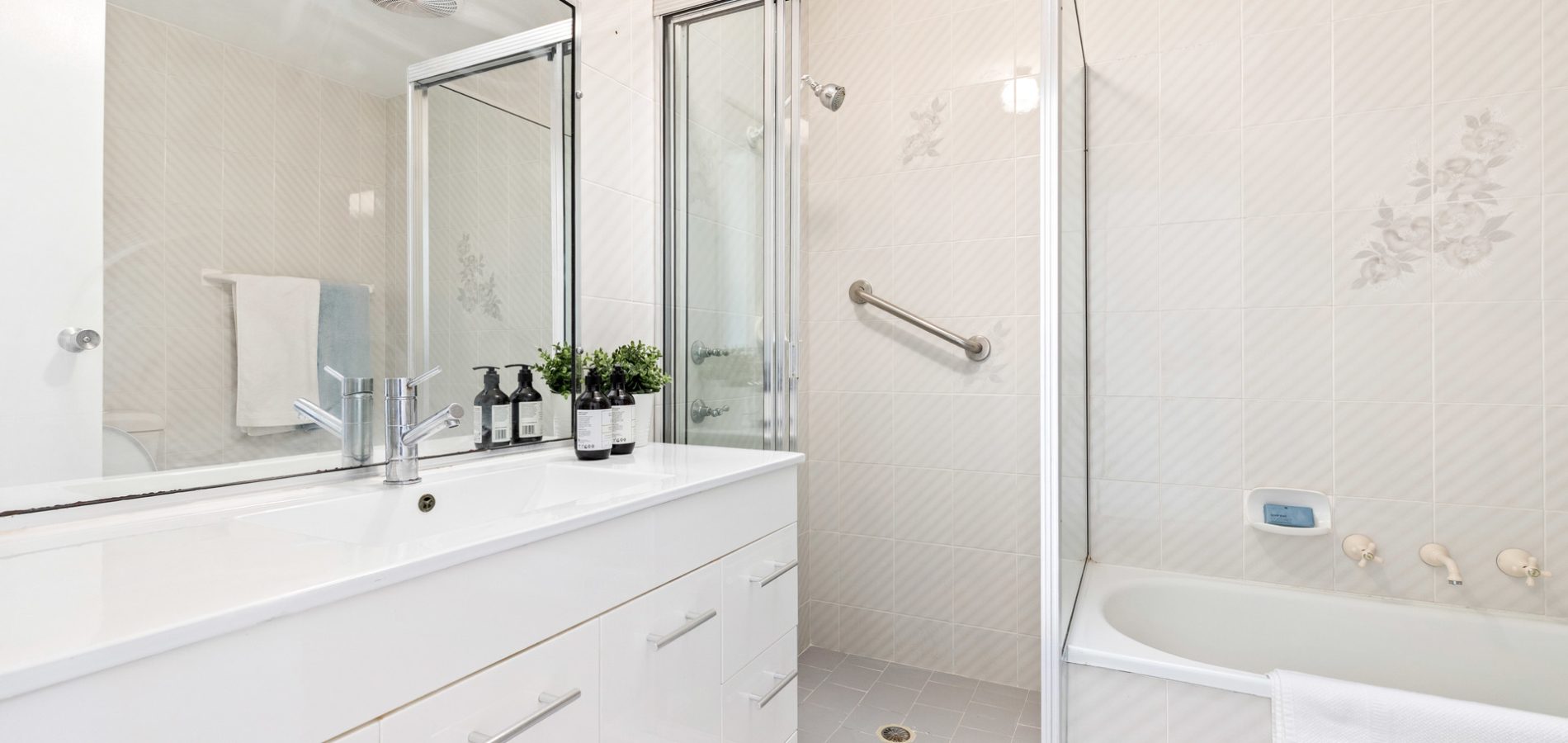 Sold - 101 Grantham Road - New Property in Seven Hills - Real Estate by Cindy Luu
