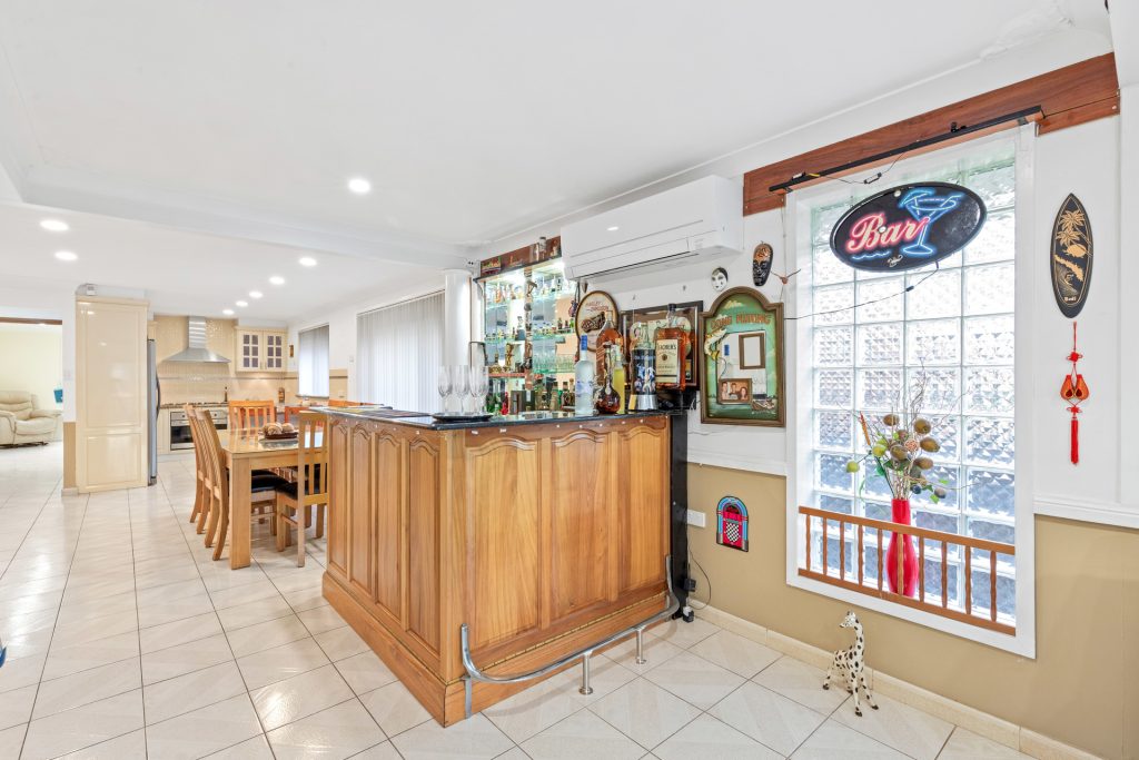 Sold - 117 Targo Road - New Property in Pendle Hill - Real Estate by Anita Mirosevic