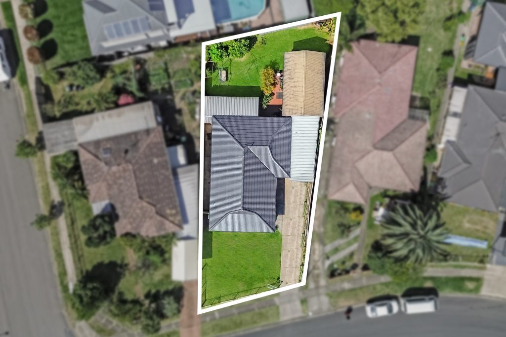 Sold - 34 Bluett Crescent - New Property in Doonside - Real Estate by Julie Grigg