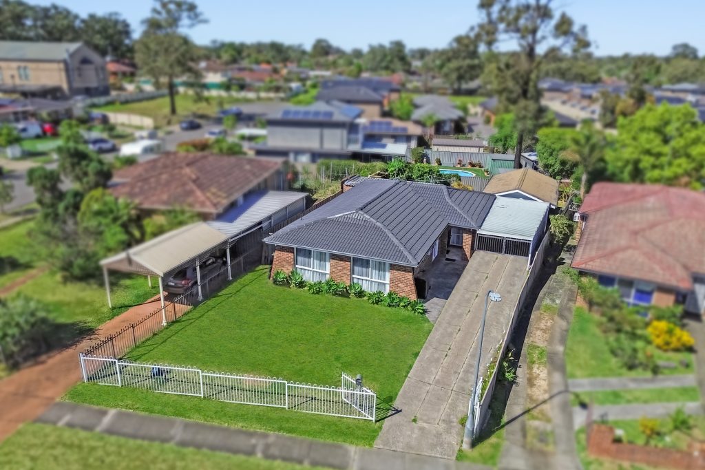 Sold - 34 Bluett Crescent - New Property in Doonside - Real Estate by Julie Grigg