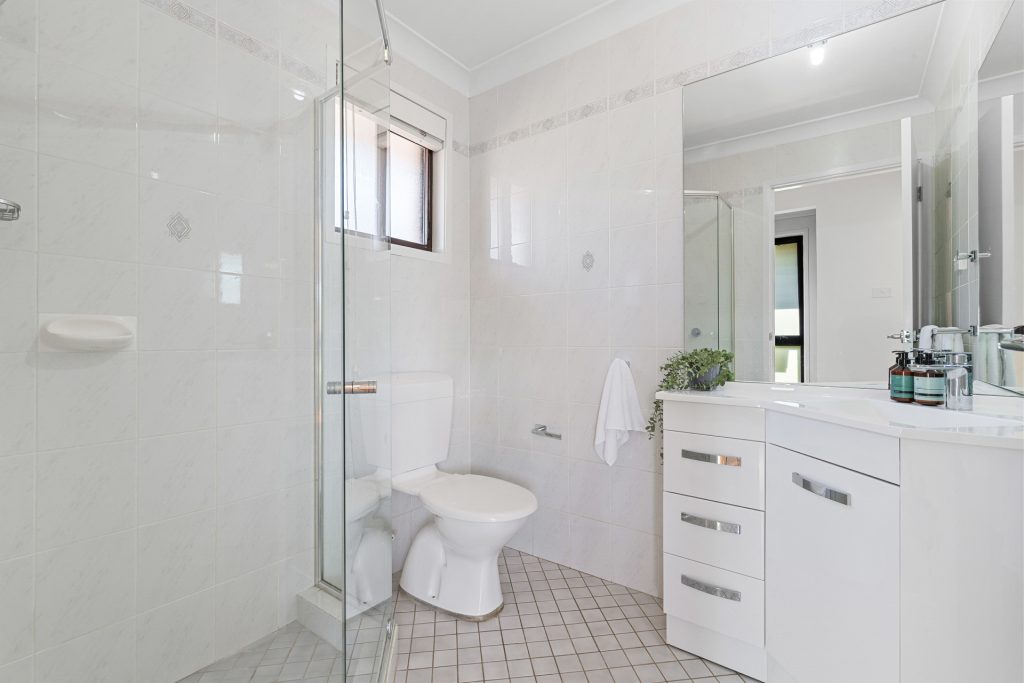 Sold - 15 Cleveley Avenue - New Property in Kings Langley - Real Estate by Kim McChlery